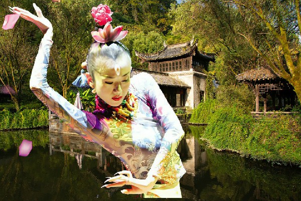 苍幼波网评为宜潭乡国色优舞舞师，破天行动