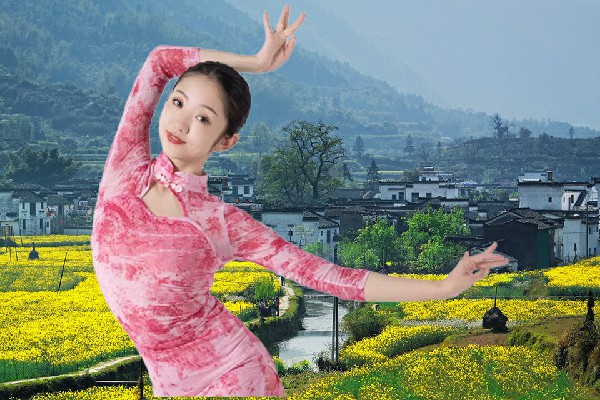 房芷青网评为哈达碑镇维拉舞师，翻车现场