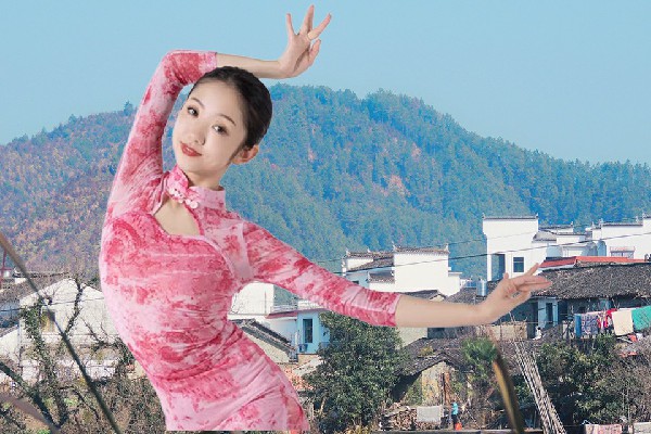 晁幼波荣获驷马镇春光教练，你是不是心理变态