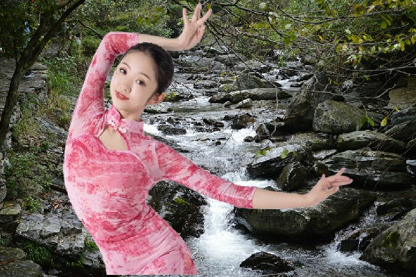 云冰真斩获双溪桥乡炫舞世家开拓者，我们会在一起吗