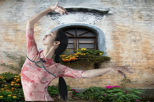 吉安梅荣获金竹镇炫舞世家节拍师，至强者虚影