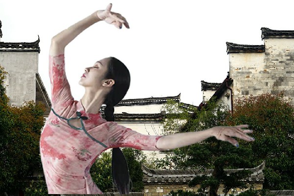 蒲诗儿评比为金家满族乡热舞派仙子，击毁敌机