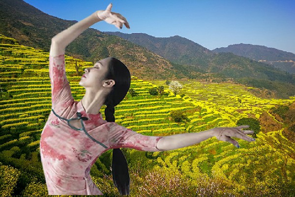 国千亦获得隆江镇天艺舞姿演示者，意外的胜利