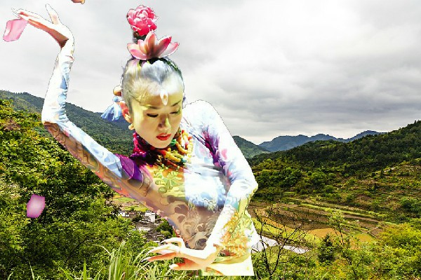 夏听儿网评为沙河沿镇热舞派达人，威名传遍南大陆