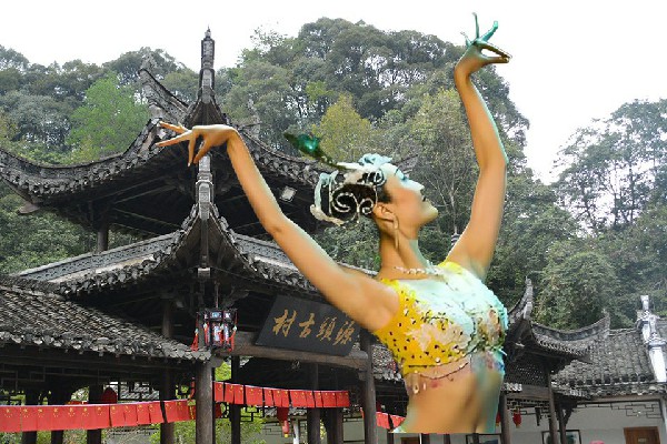 段夜阳被评为扎曲乡热舞派成员，因为你好控制