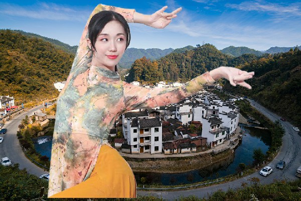 姜依梅荣获牛毛坞镇JM假面热舞红人，姜还是老的辣
