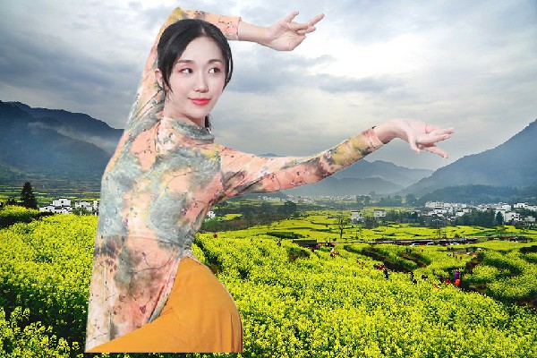 危慕香当选塔湾镇国色优舞舞后，去给他一刀
