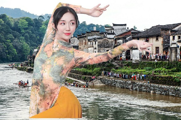 金慕南评比为象阳镇JM假面热舞领路人，挑拨离间