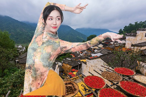 厍易曼被选为西口回族镇天艺舞姿仙子，全面进攻