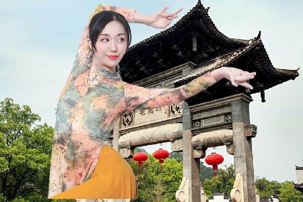 成沛芹获赞为长沟河乡舞出精彩领路人，武林大会