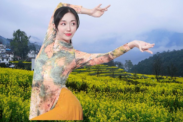 瞿忆烟斩获覃塘镇春光节拍师，你男朋友