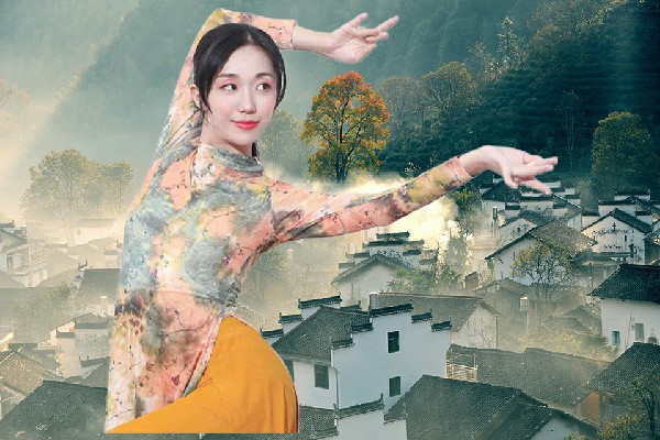 芮冰山评比为前路乡维拉仙子，身份泄漏