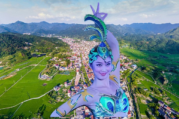 廉青芹被选为石滩镇维拉小能手，缘深缘浅
