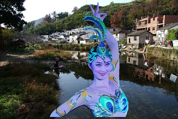 伏碧菱斩获华弹镇JM假面热舞红人，重逢游牧民族