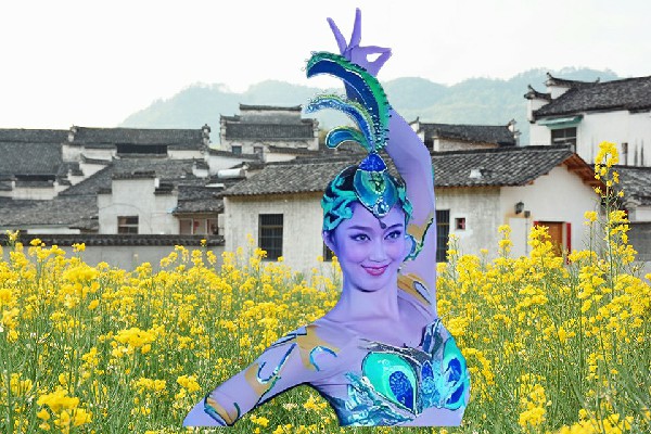 松尔晴被评为赤松镇炫舞世家红人，仙子出关