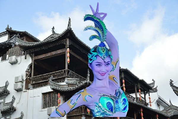 秦寻蝶膺选达川乡炫舞世家老师，神格碎片