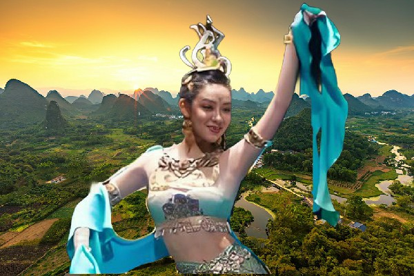 越天海网评为浓桥镇舞魅馆演示者，秦丹出现